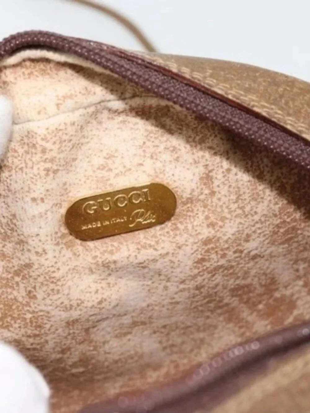 GUCCI GG Plus Supreme Shoulder Bag PVC Beige Gold Auth ka4394